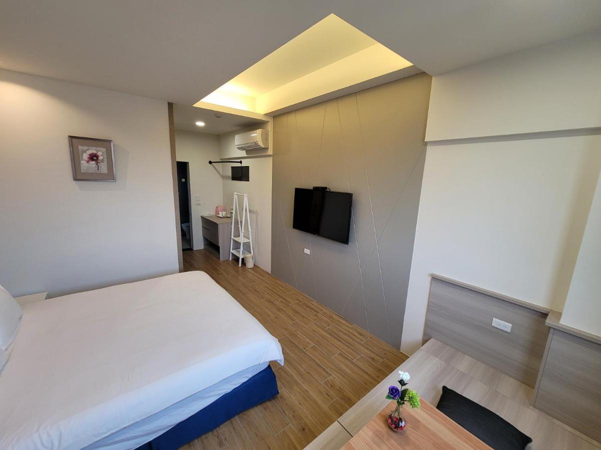 渡小夜電梯民宿 Yilannight B&B 五结 外观 照片