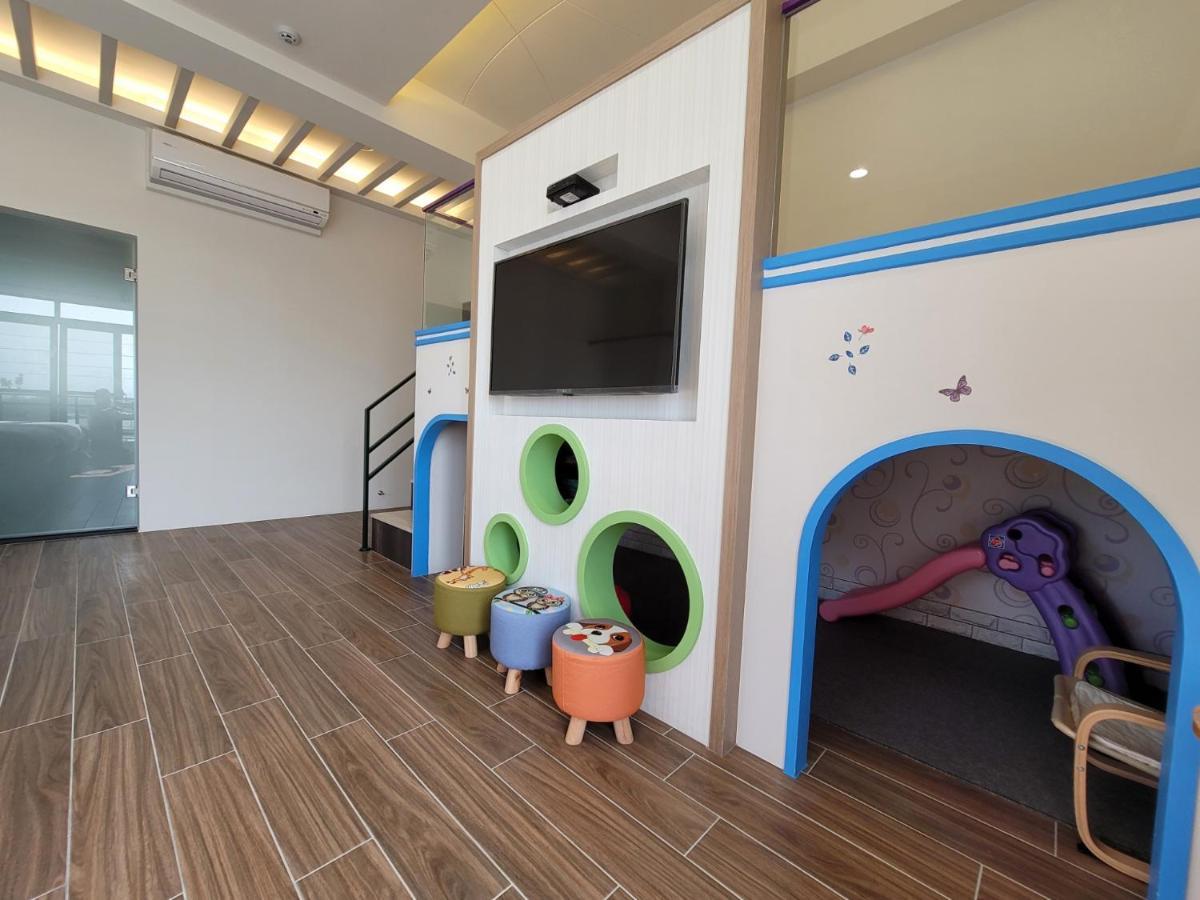 渡小夜電梯民宿 Yilannight B&B 五结 外观 照片