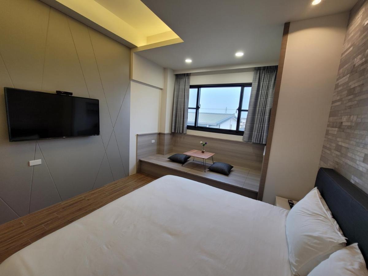 渡小夜電梯民宿 Yilannight B&B 五结 外观 照片